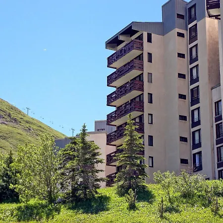 Apartment Le Slalom - Val Claret-7 By Interhome *
